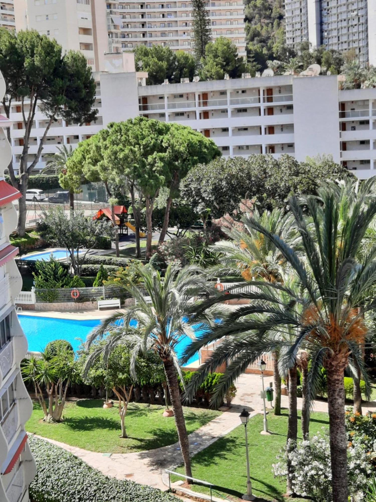 Playmon Holiday Apartment Benidorm Exterior foto
